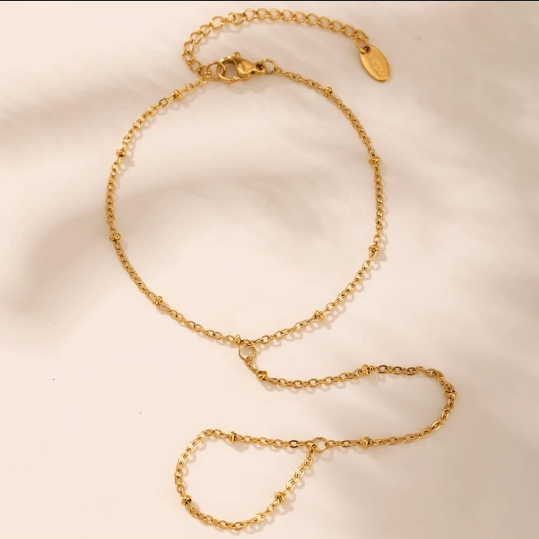 Hand Chain Bracelet (Anja)