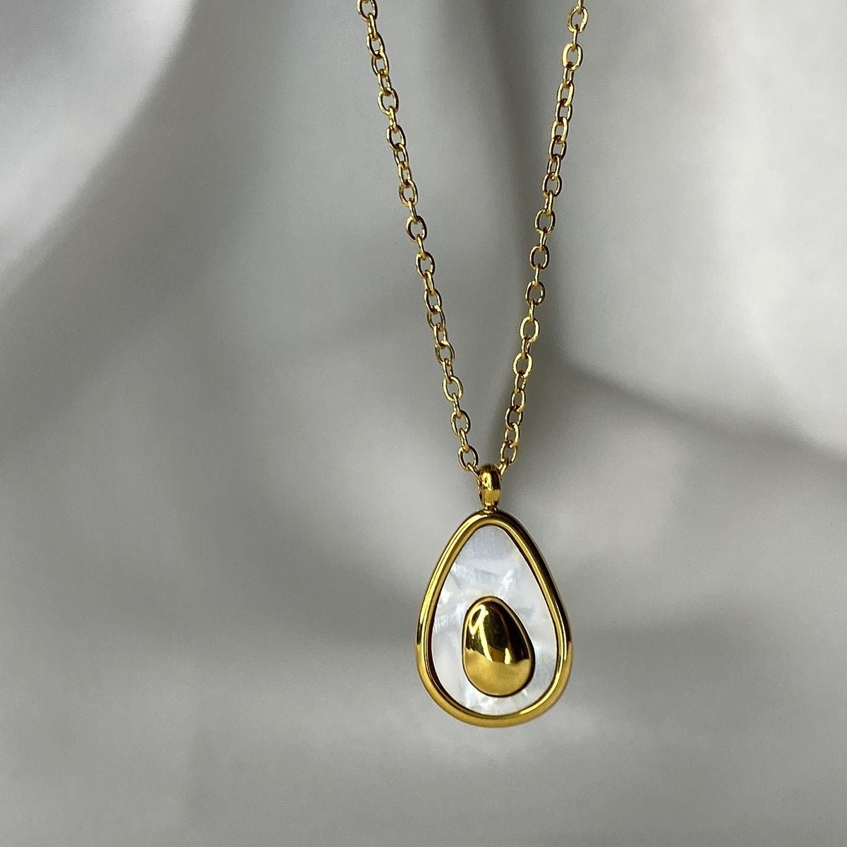 Avocado Pendant Necklace – Stainless Steel