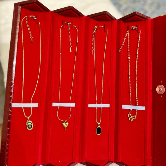 Trendy Necklace Box Deal