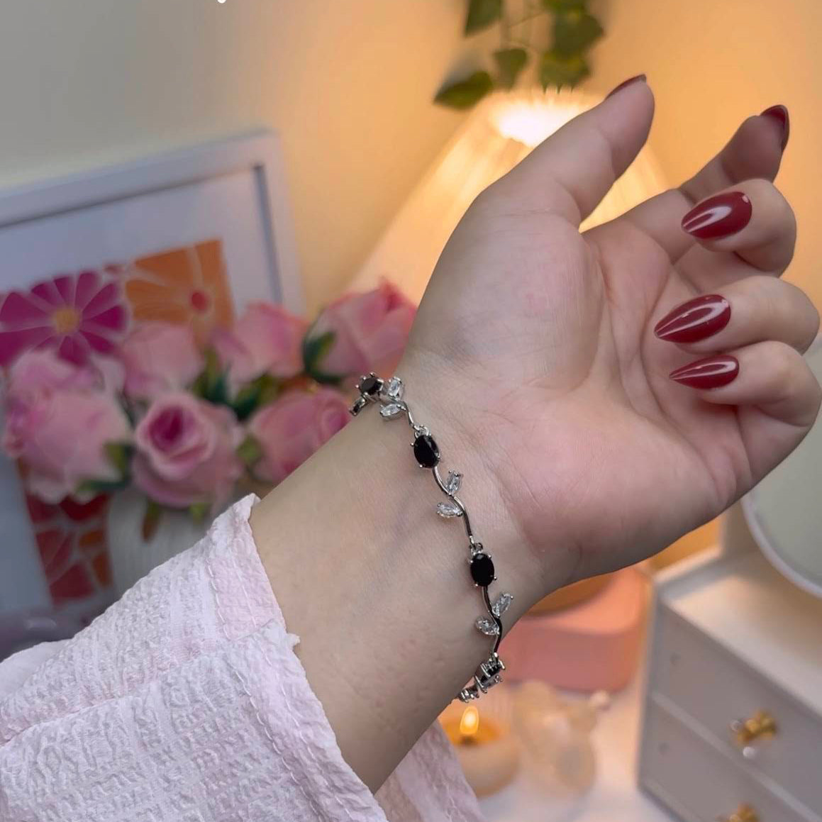 Tulip Bracelet - Black