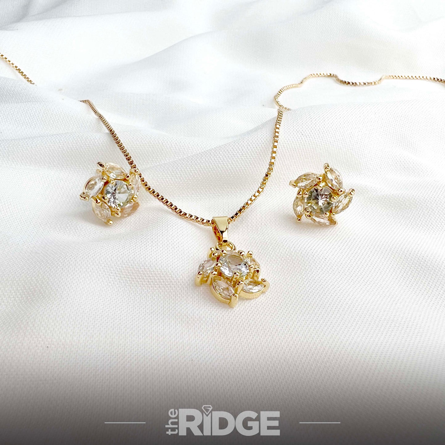 Blooming Crystal Pendant & Earring Set – Gold