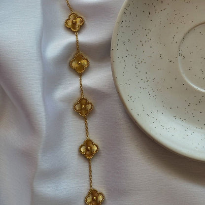 Gold Clover Bracelet - Gold Plated