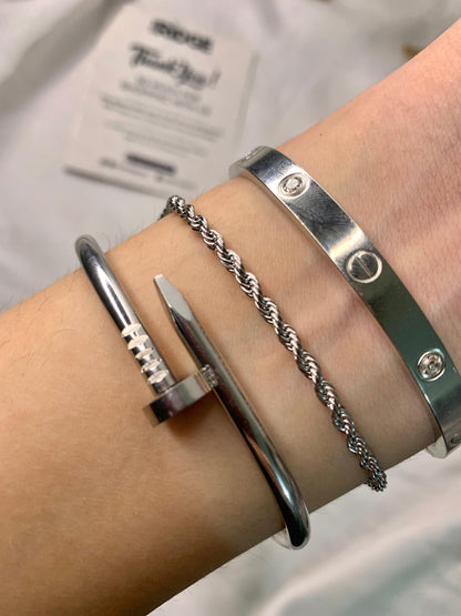 Silver Luxe Bangle Stack – [Set of 3]