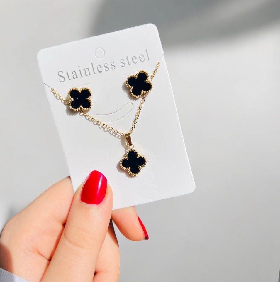 Black Clover Pendant & Stud Earrings Set – [Set of 2]