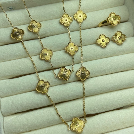 Golden Clover Jewellery Set [Set of 4]