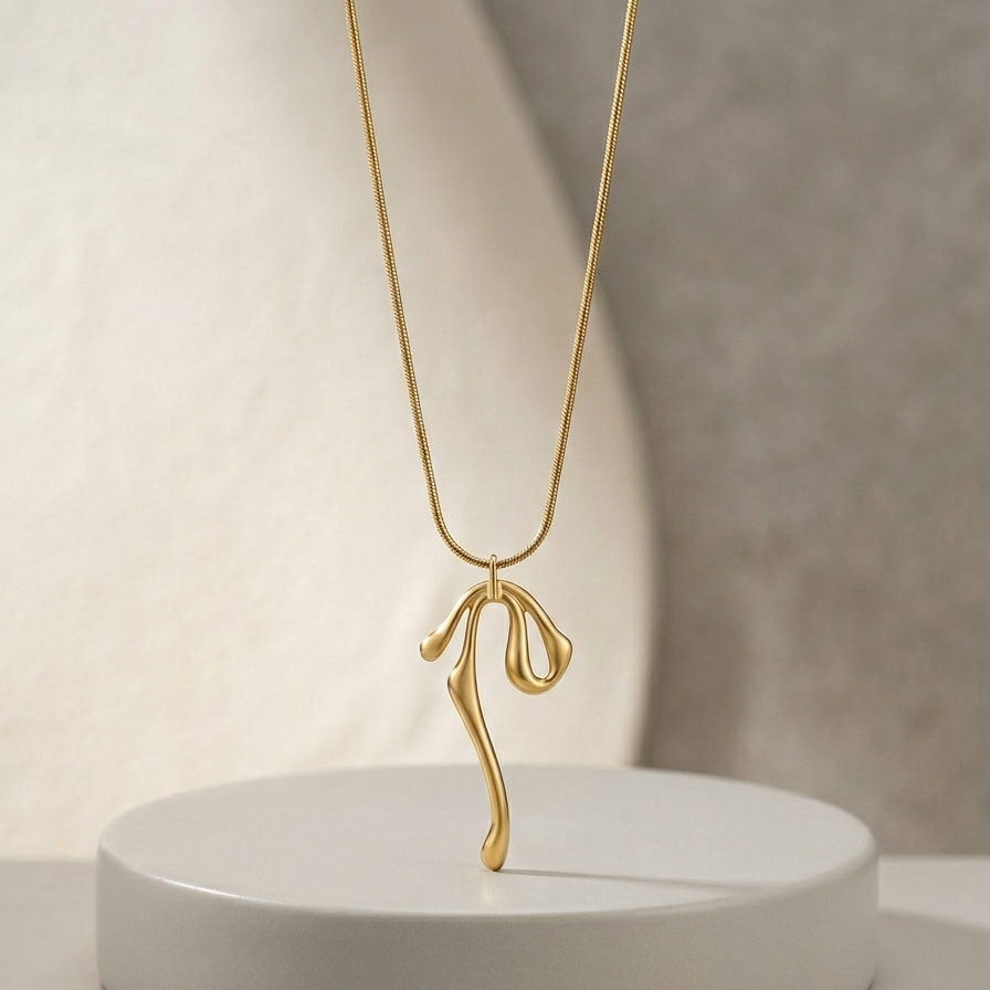 Sculpted Necklace
