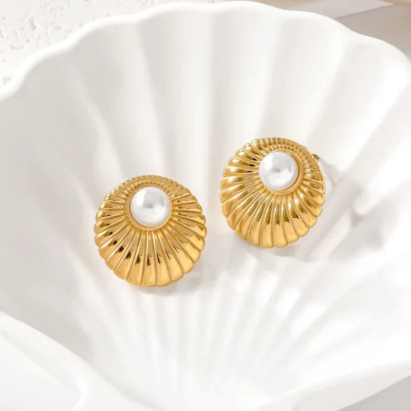 Shell Pearl Earrings - Stainless Steel