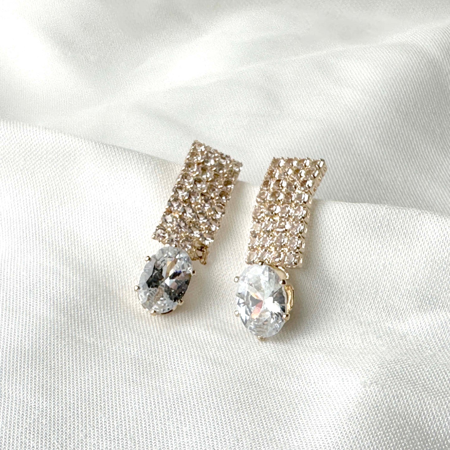Sparkling Rectangle Crystal Earrings – Gold