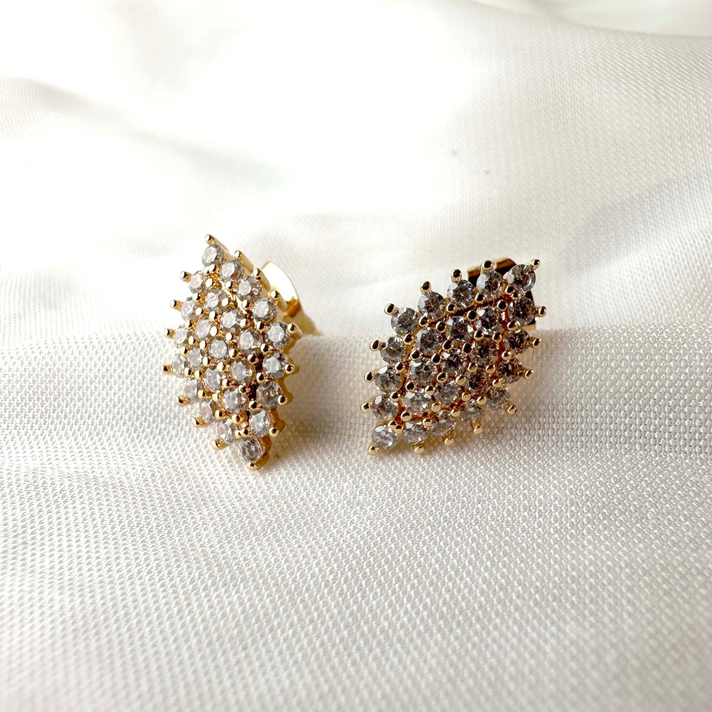 Leaf Crystal Earrings – Gold