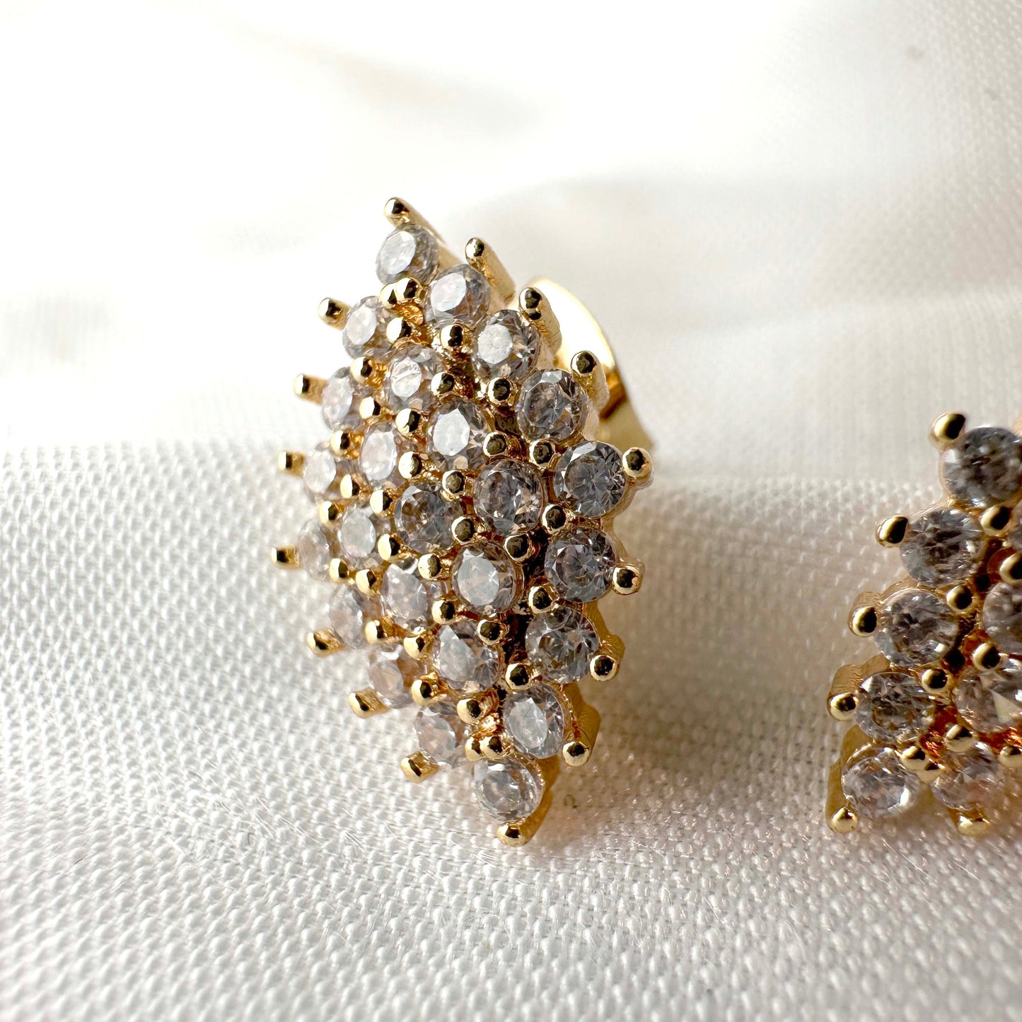Leaf Crystal Earrings – Gold